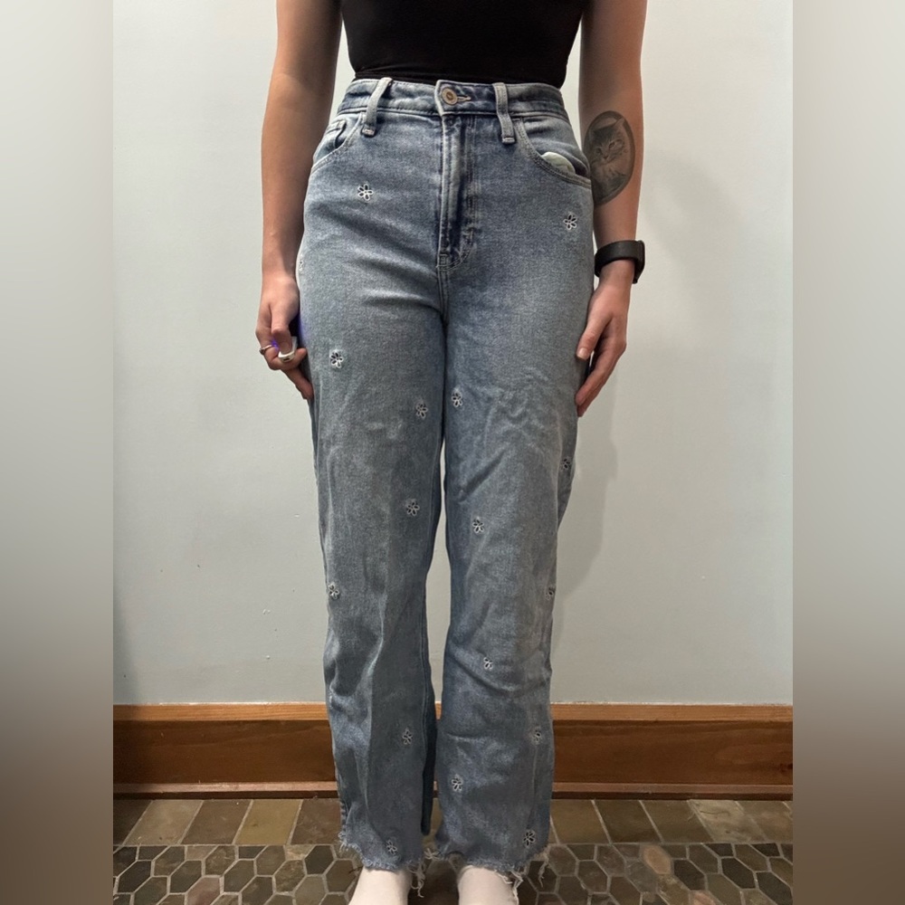 Blue Embroidered Women's Jeans